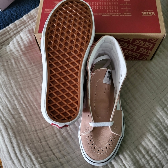 Vans Sk8 Hi Mahogany Rose and True White Women 5 VNOA38GEQQ6 (2019) - Picture 7 of 7